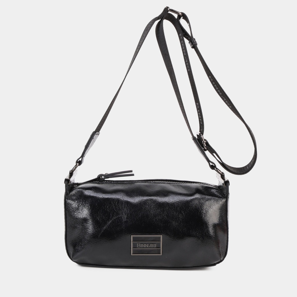 Almeria shoulder bag in black.